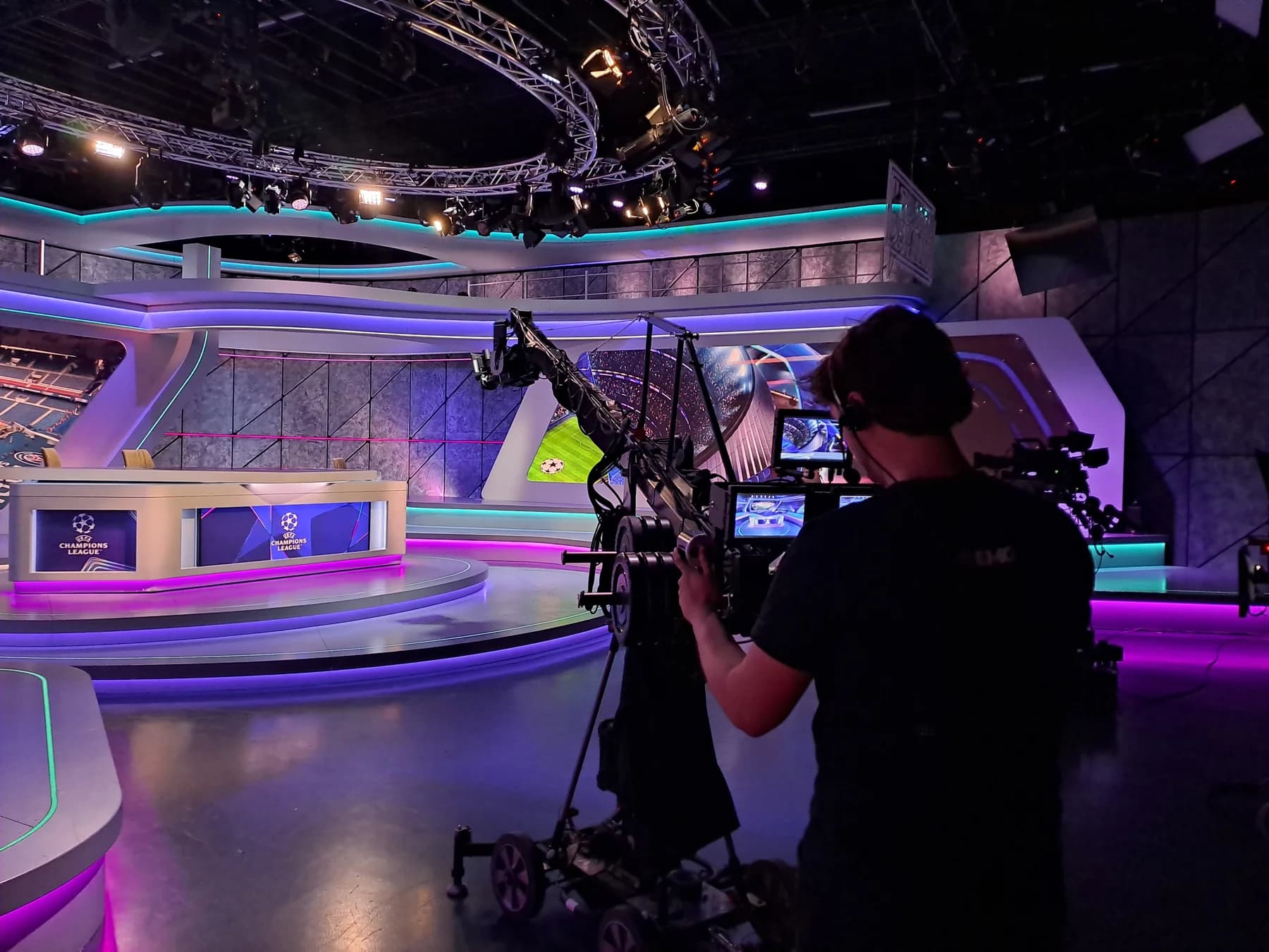 Mijn camera-opstelling in een paarse studio